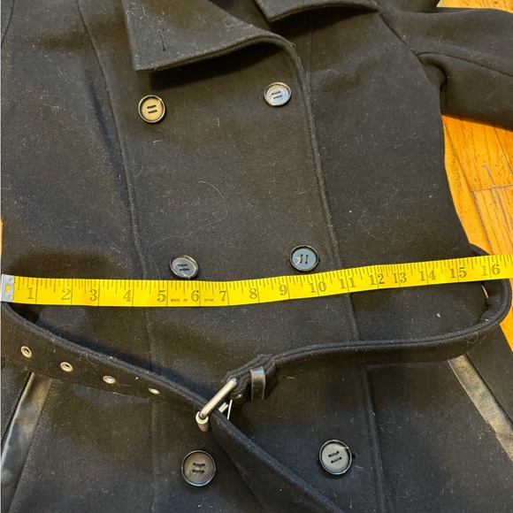 Mackage classic fine Italian wool and leather coat size Sin great condition - Picture 14 of 15